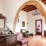 Casa Theoni Holiday home *