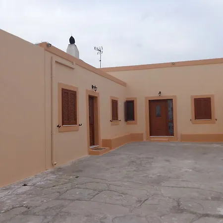 Casa Theoni *