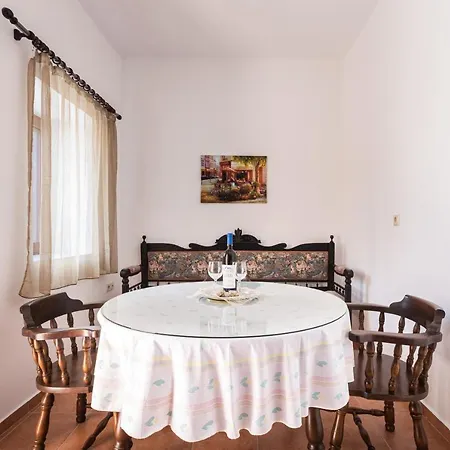 Casa Theoni Semesterbostad