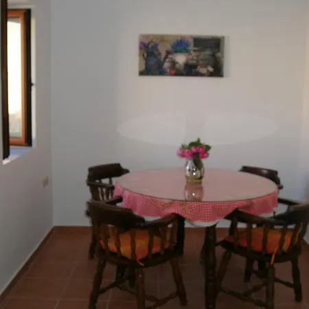 Casa Theoni Kattavía