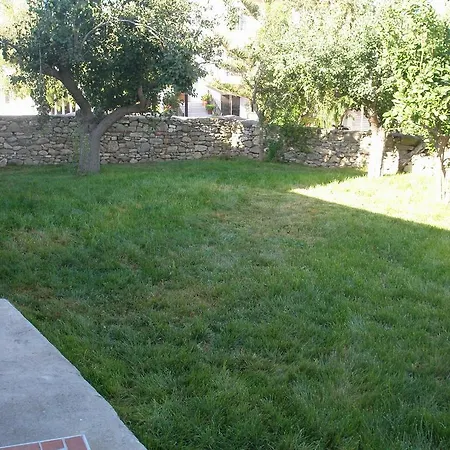 Semesterbostad Casa Theoni